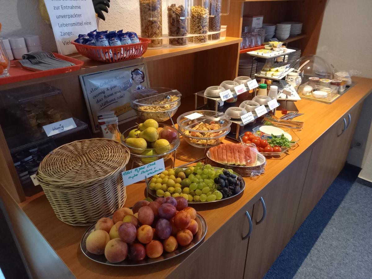 Hotel Am Hohen Schwarm Saalfeld Saale Екстер'єр фото