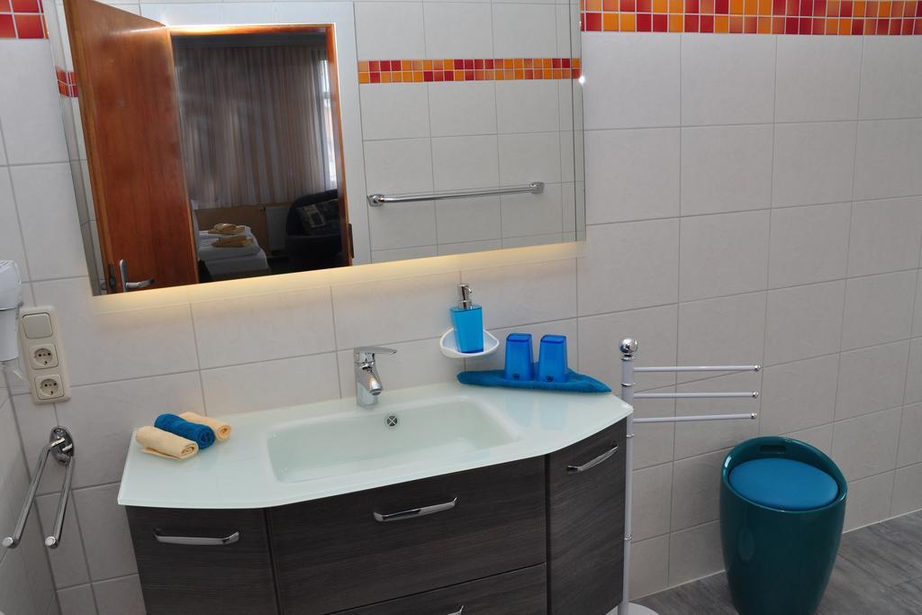 Hotel Am Hohen Schwarm Saalfeld Saale Екстер'єр фото